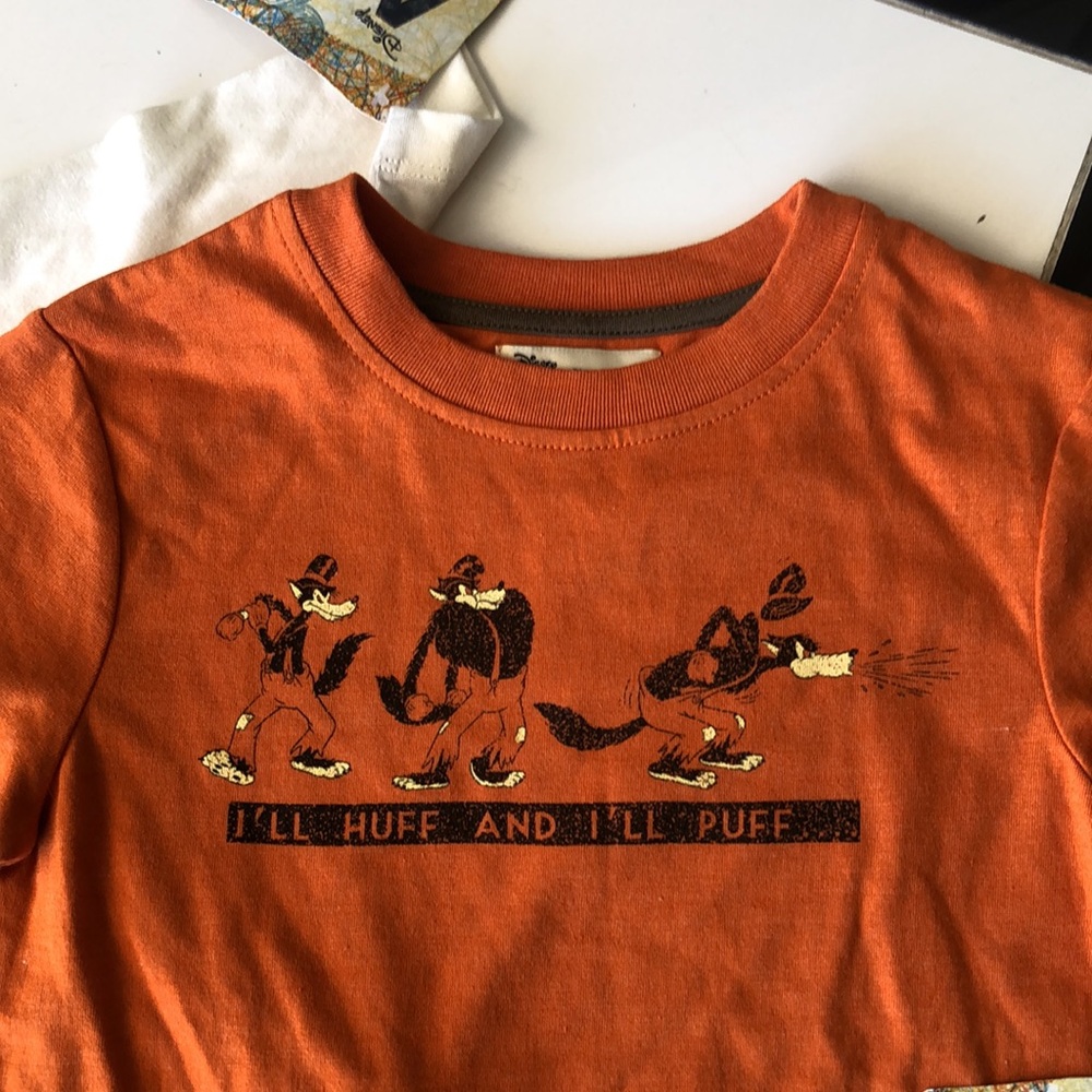 NWT Disney Artist Collection t-shirt bundle RARE - Picture 3 of 7